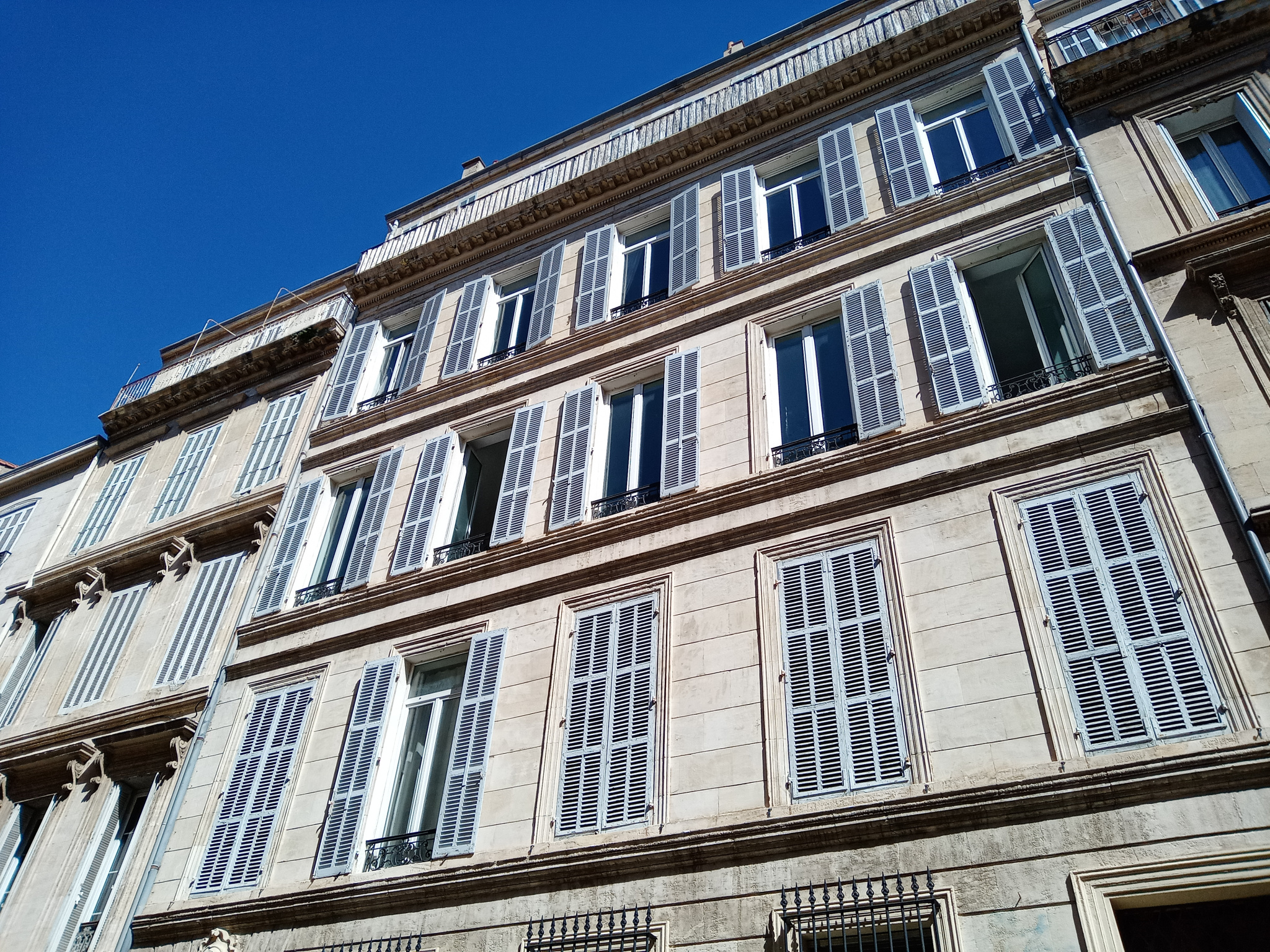 6087 Rue Saint Jacques Montréal Qc H4a 2g4